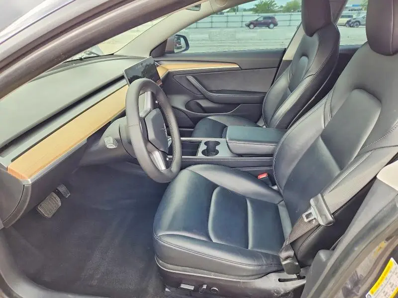 2021 TESLA MODEL 3   