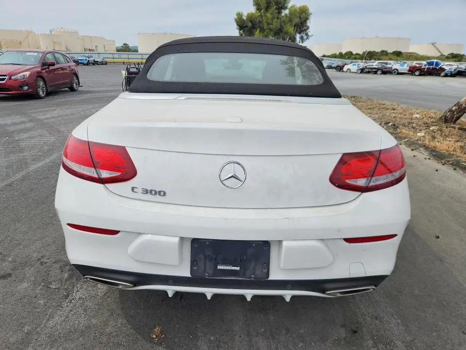 2018 MERCEDES-BENZ C 300  