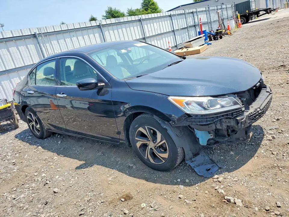 2017 HONDA ACCORD LX  