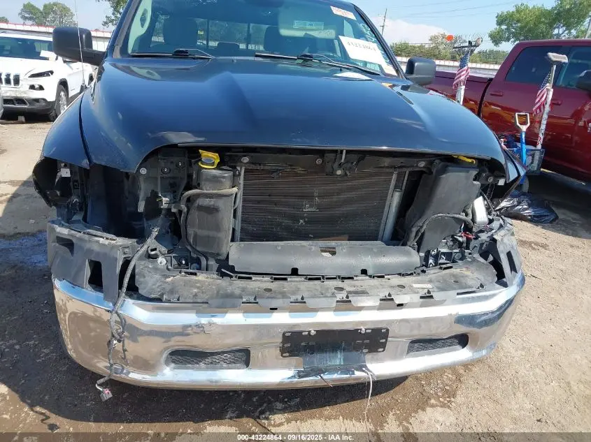 2020 RAM 1500 CLASSIC SLT  4X2 6'4 BOX