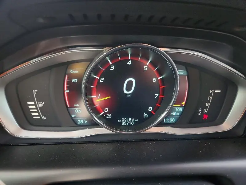 2014 VOLVO XC60 3.2  