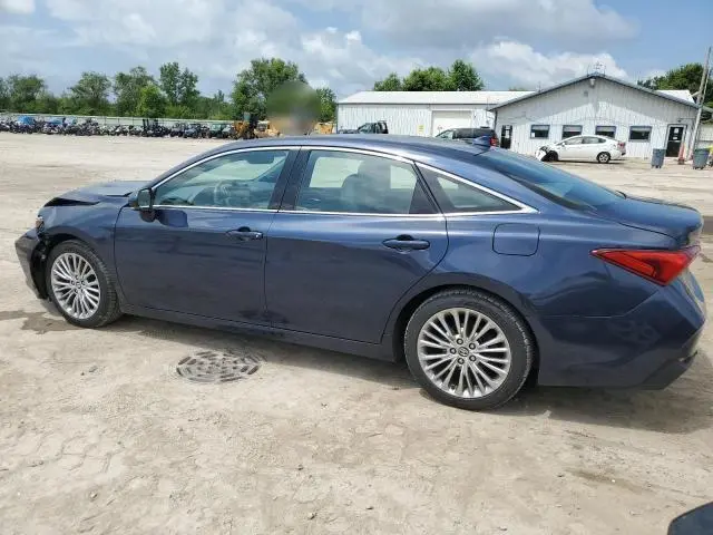 2019 TOYOTA AVALON XLE  