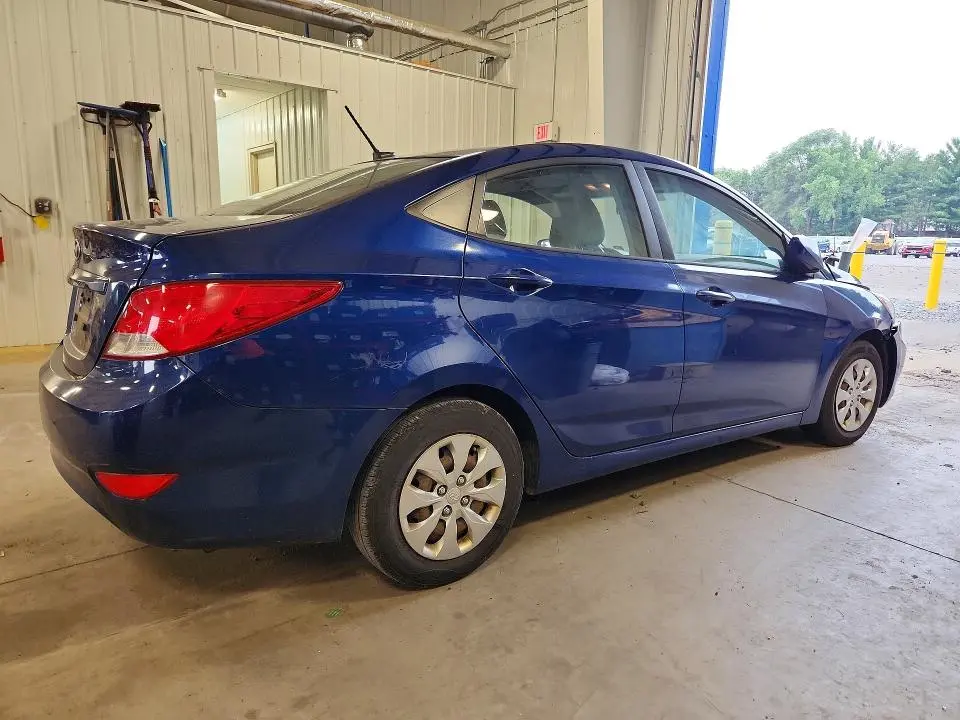2015 HYUNDAI ACCENT GLS  