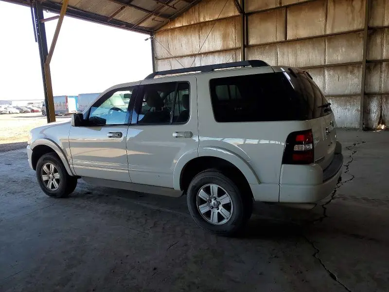 2010 FORD EXPLORER XLT  