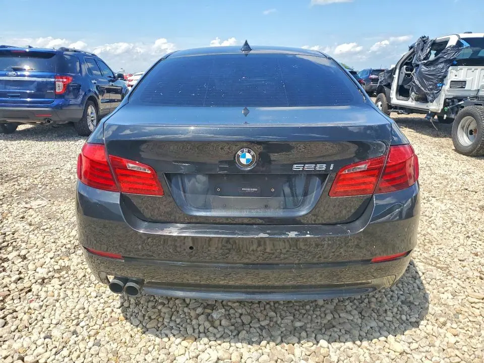 2012 BMW 528 XI  