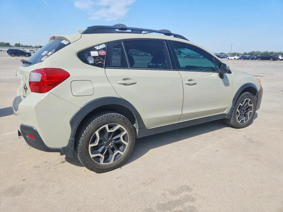 2017 SUBARU CROSSTREK LIMITED  