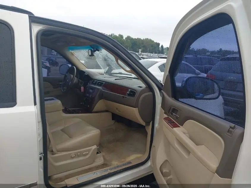 2014 CHEVROLET SUBURBAN 1500 LTZ