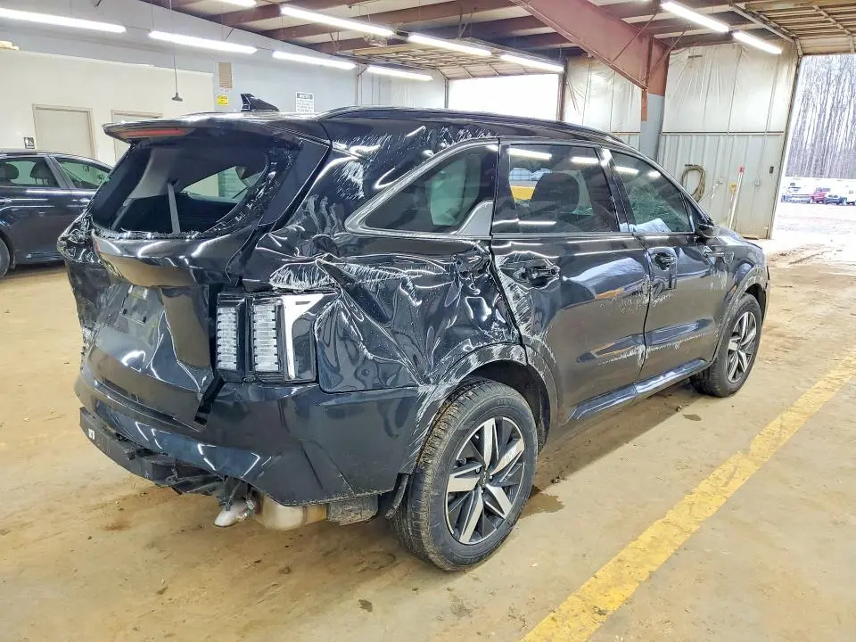 2023 KIA SORENTO S  