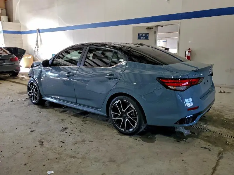 2024 NISSAN SENTRA SR  