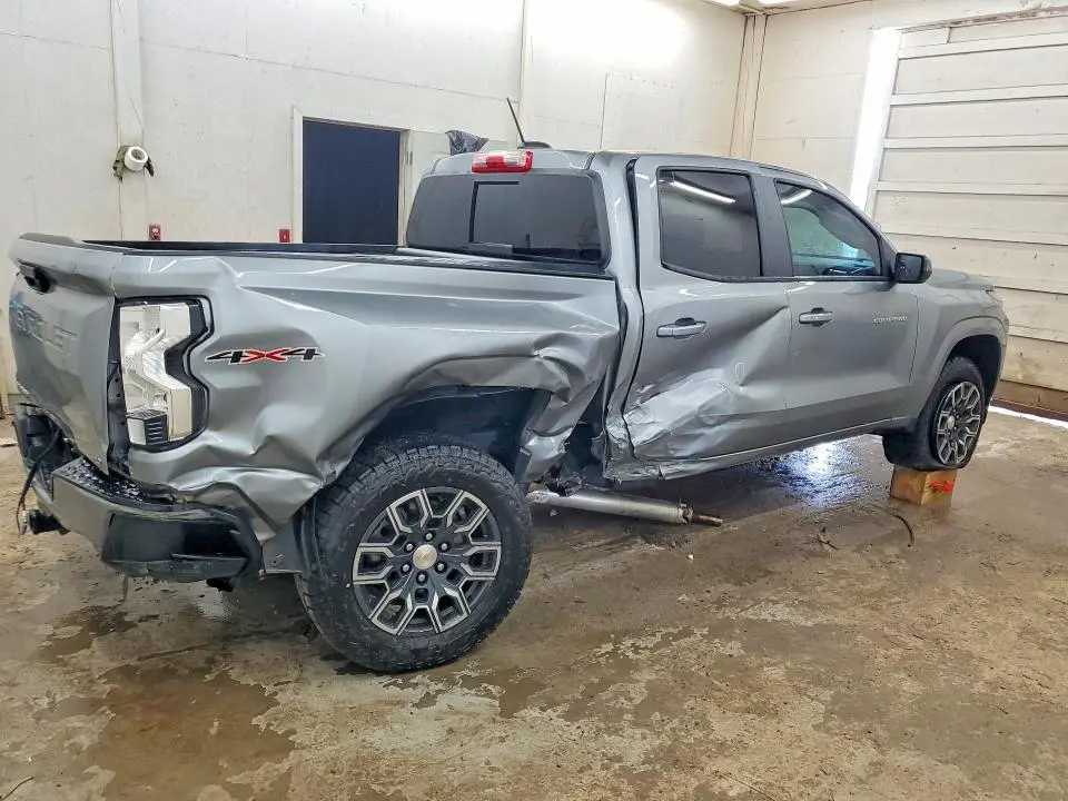 2023 CHEVROLET COLORADO LT  