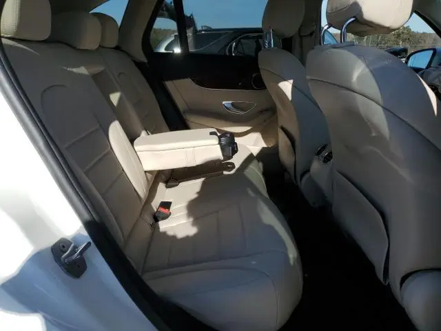 2016 MERCEDES-BENZ GLC 300 4MATIC  