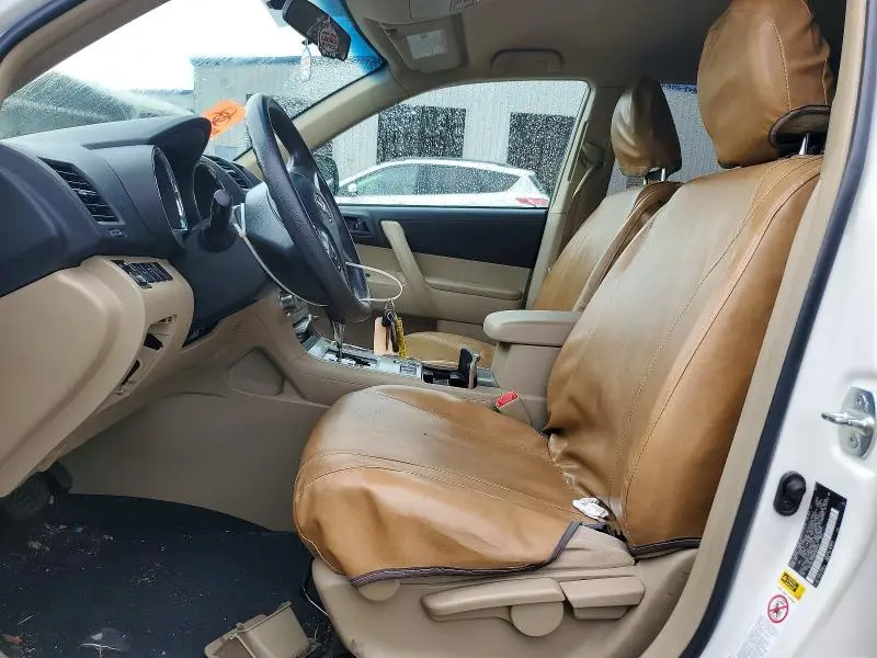 2013 TOYOTA HIGHLANDER BASE  