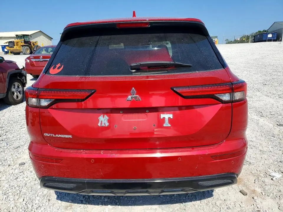 2022 MITSUBISHI OUTLANDER SE  
