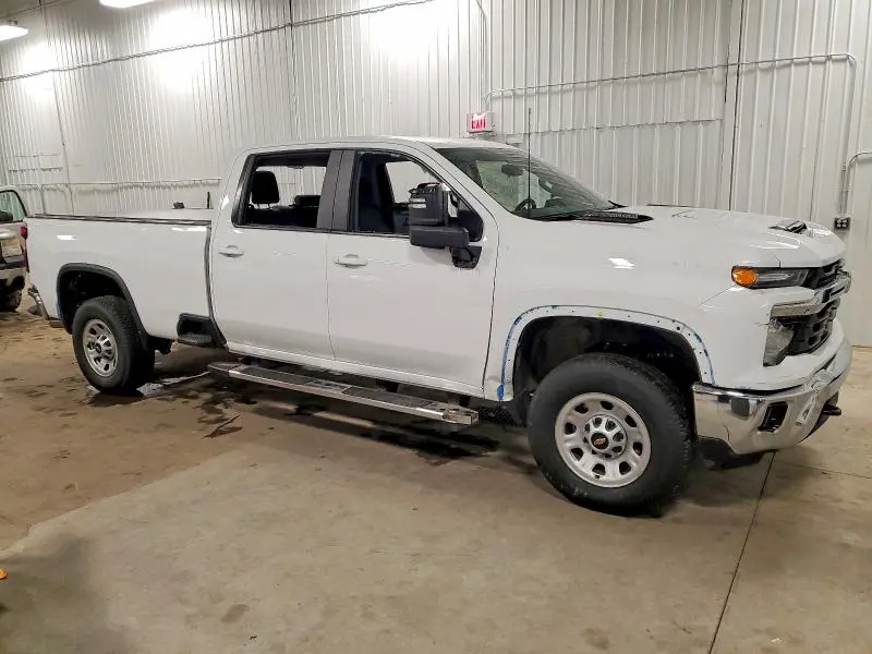 2024 CHEVROLET SILVERADO K3500 LT  