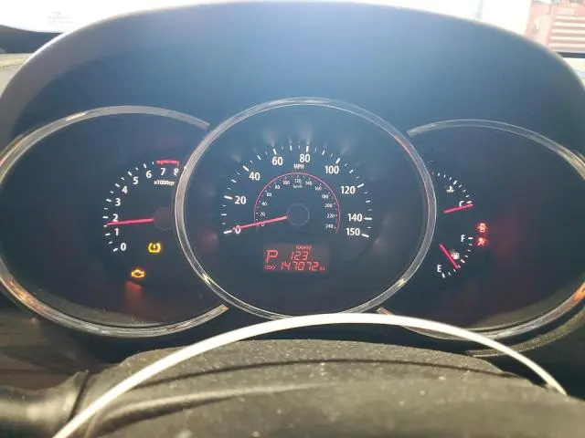 2011 KIA SORENTO BASE  