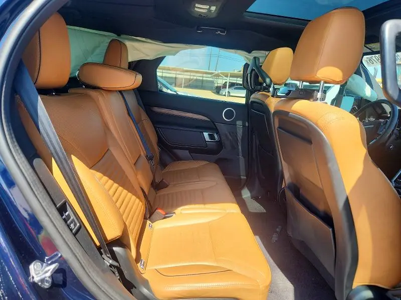 2020 LAND ROVER DISCOVERY HSE  
