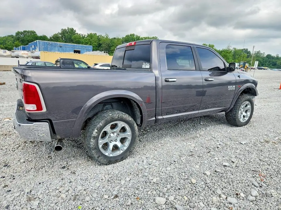 2016 RAM 1500 LARAMIE  