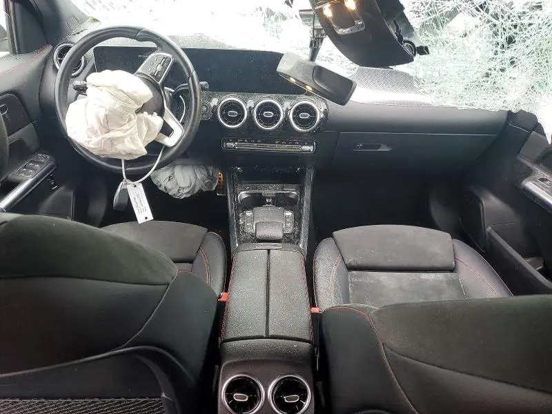 2021 MERCEDES-BENZ GLA 250 4MATIC  