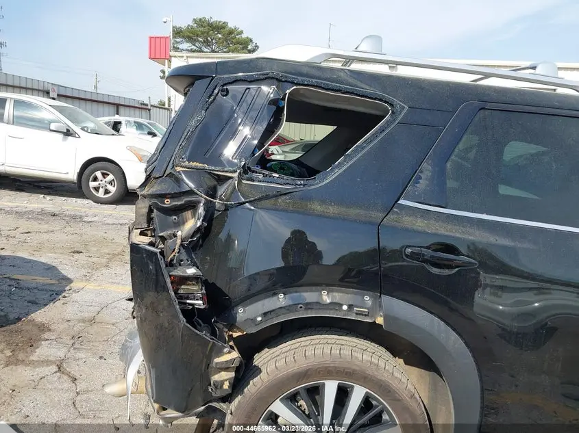 2024 NISSAN PATHFINDER PLATINUM FWD