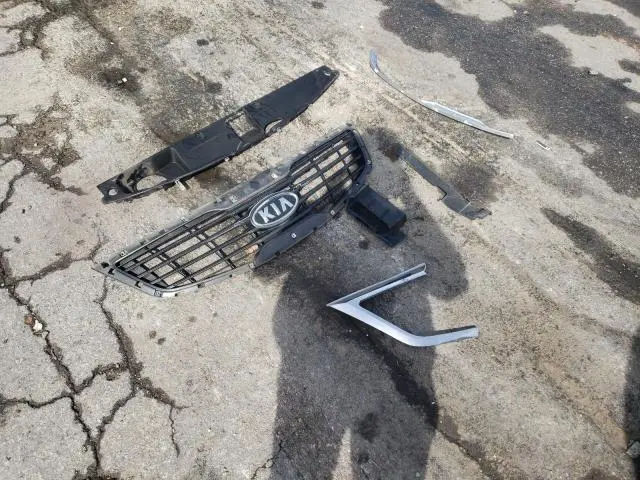 2012 KIA SPORTAGE BASE  