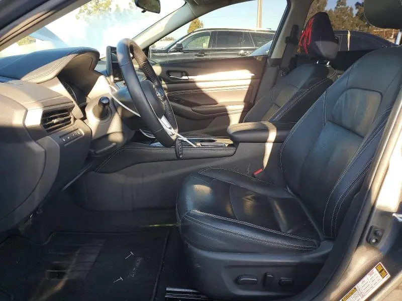2023 NISSAN ALTIMA SL  