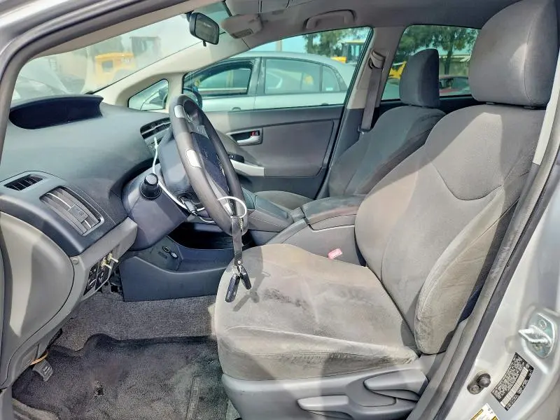 2011 TOYOTA PRIUS THREE  