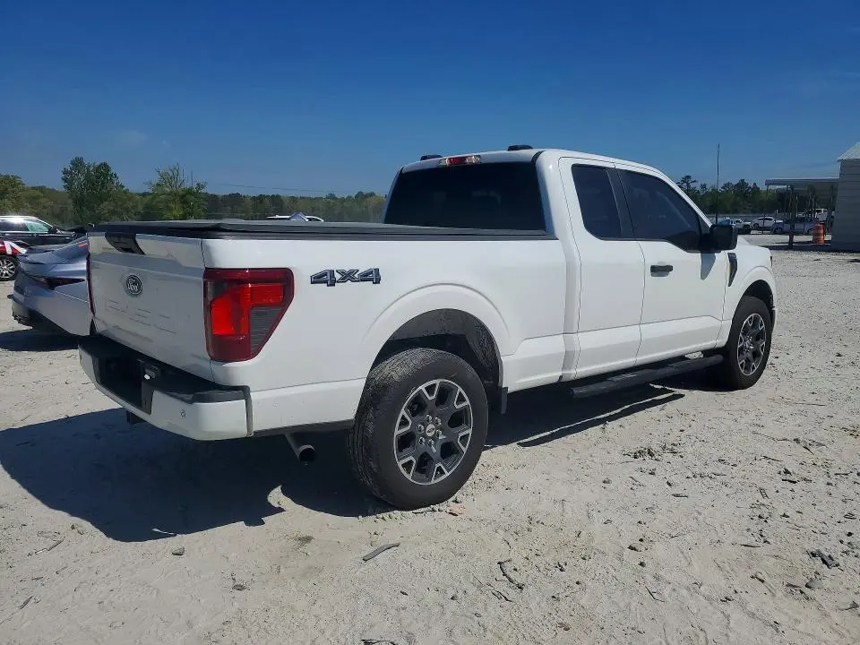 2024 FORD F150 STX  