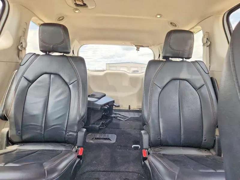 2017 CHRYSLER PACIFICA TOURING L  