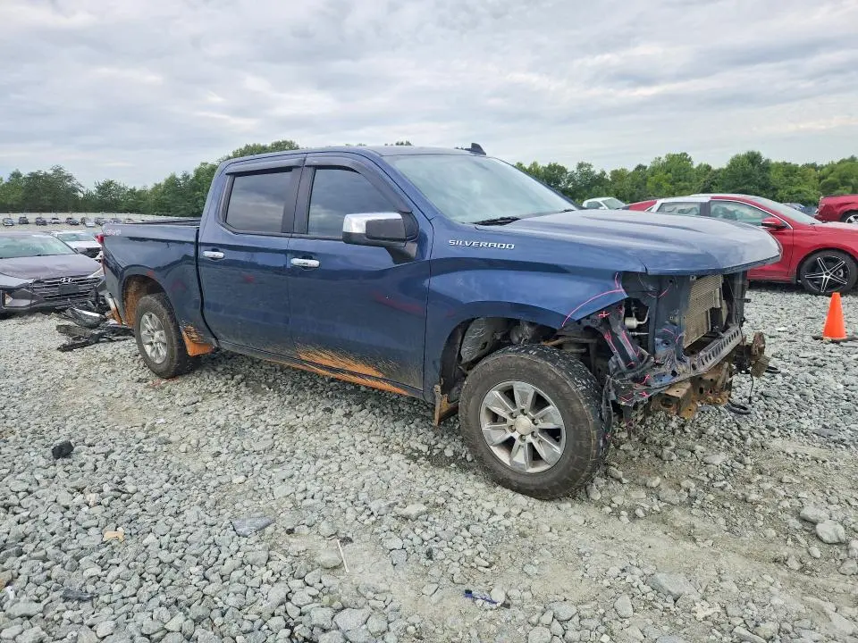 2020 CHEVROLET SILVERADO K1500 LT  