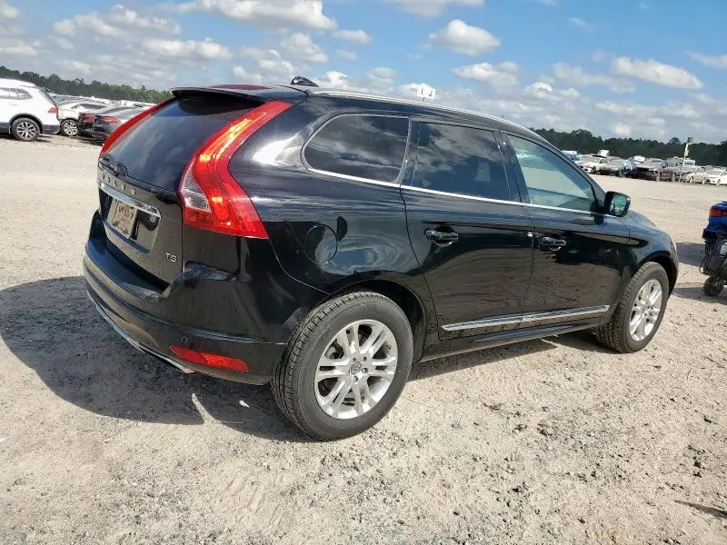 2015 VOLVO XC60 T5 PREMIER+  