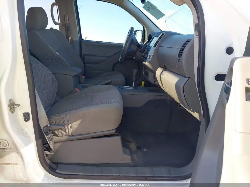 2020 NISSAN FRONTIER SV 4X2