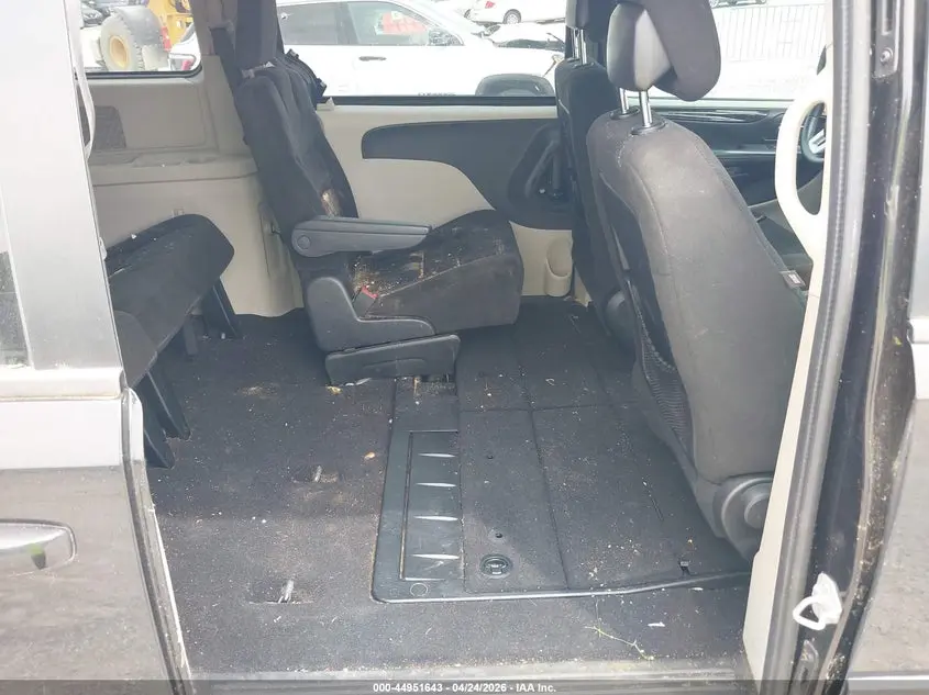 2016 DODGE GRAND CARAVAN SE