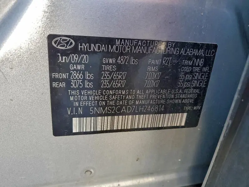 2020 HYUNDAI SANTA FE SE  