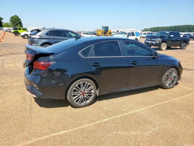 2022 KIA FORTE GT  