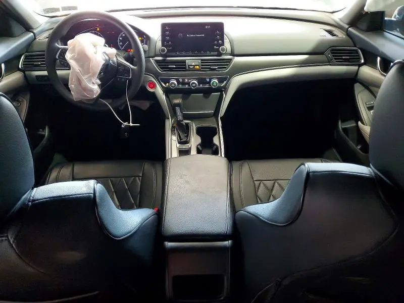 2019 HONDA ACCORD LX  
