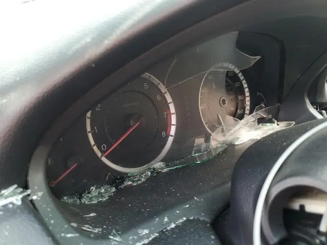 2011 HONDA ACCORD LX