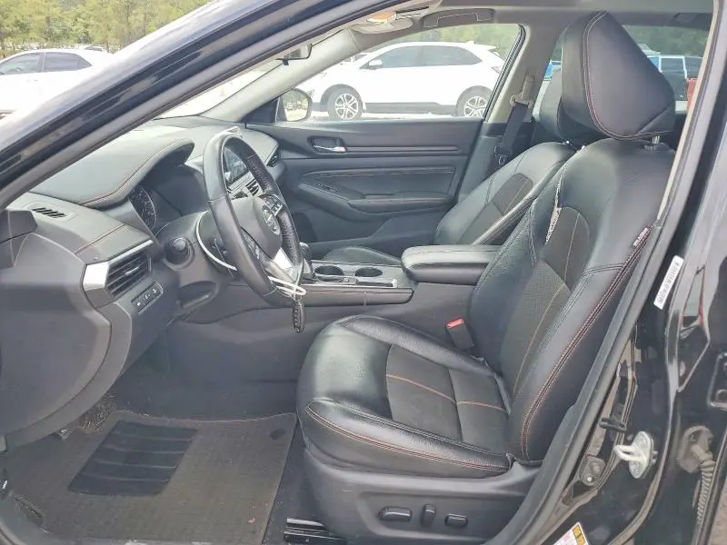 2019 NISSAN ALTIMA SR  