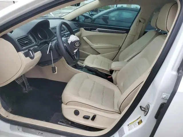 2017 VOLKSWAGEN PASSAT R-LINE  