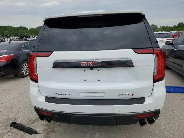 2023 GMC YUKON AT4  