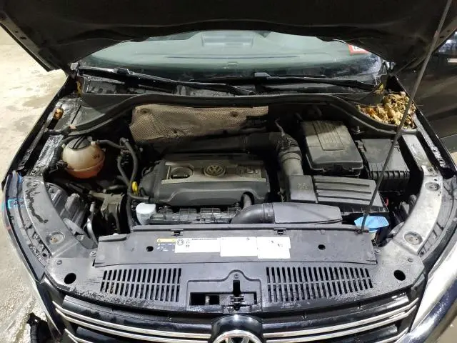 2017 VOLKSWAGEN TIGUAN S  