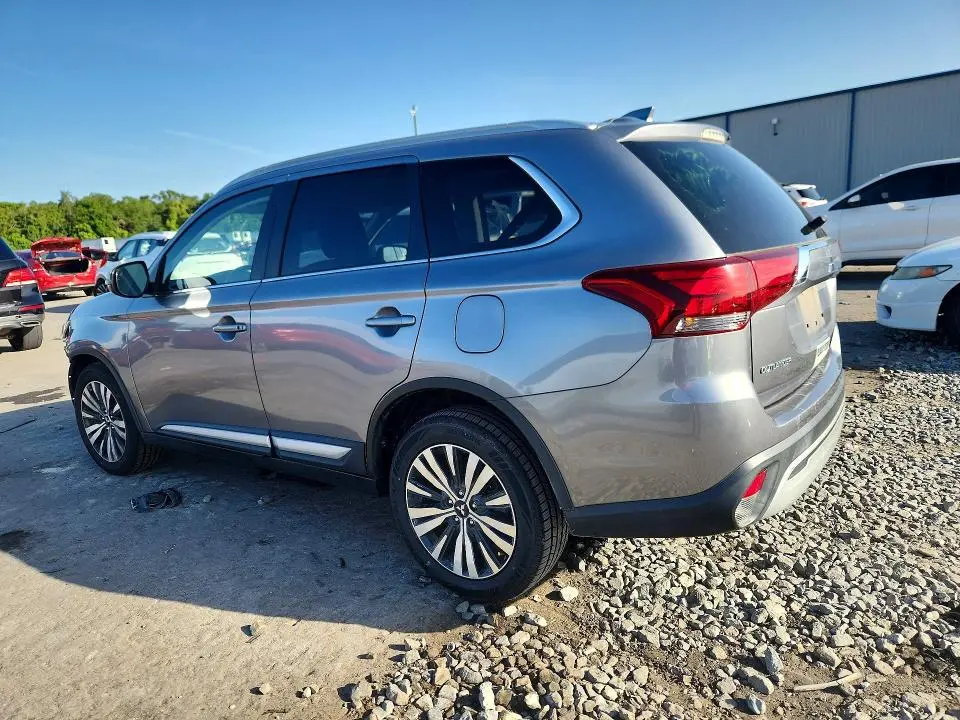 2020 MITSUBISHI OUTLANDER SE  