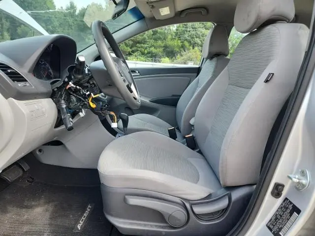 2015 HYUNDAI ACCENT GLS