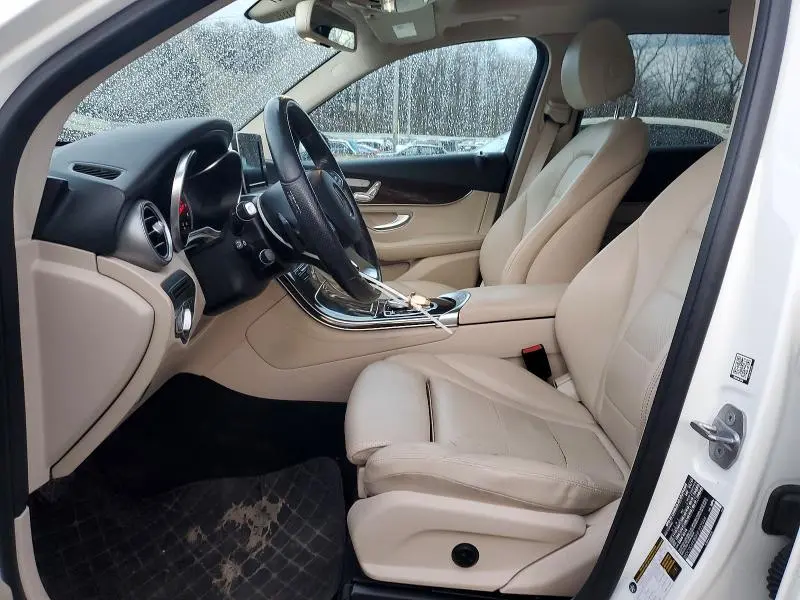 2017 MERCEDES-BENZ GLC 300 4MATIC  