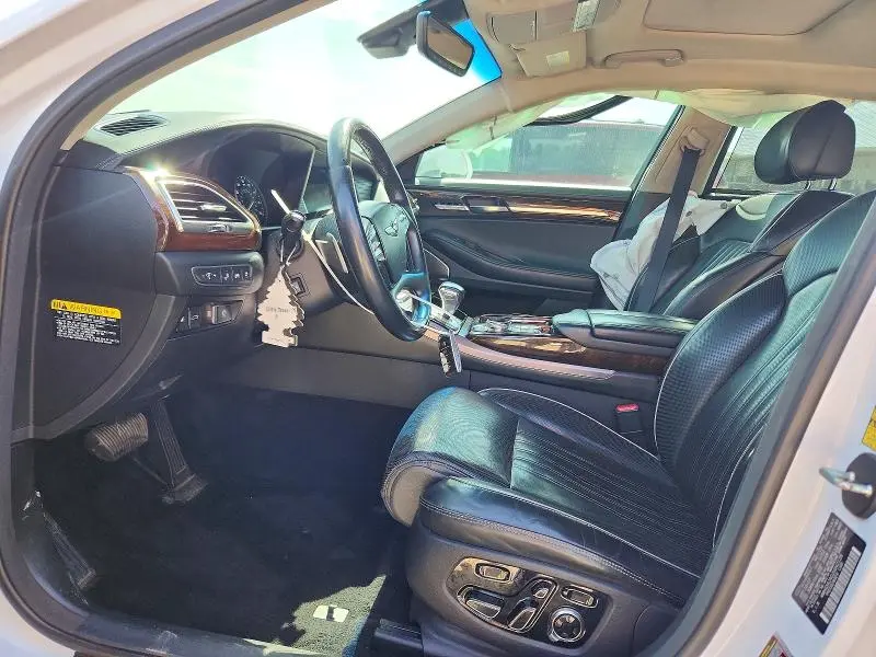 2018 GENESIS G90 PREMIUM  