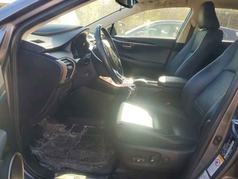 2015 LEXUS NX 200T  