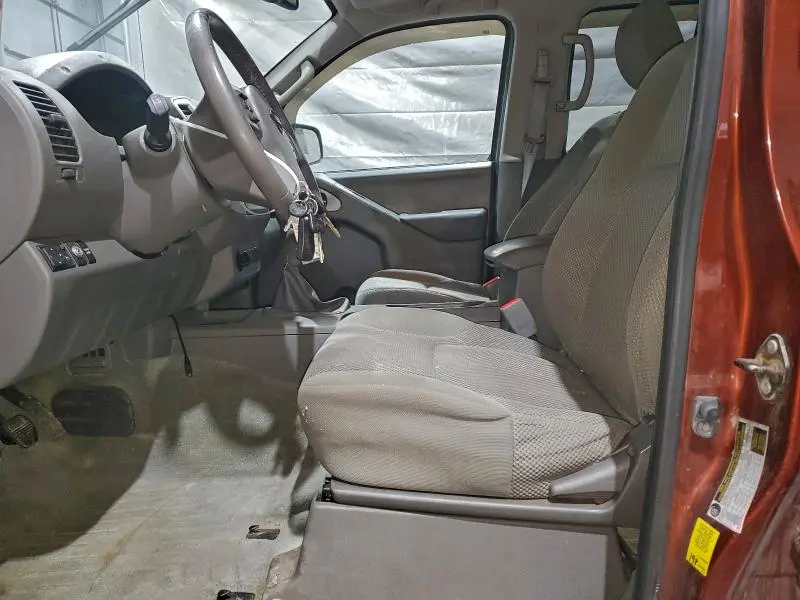 2016 NISSAN FRONTIER S  