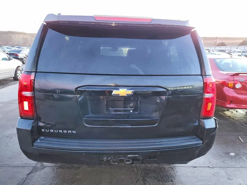 2015 CHEVROLET SUBURBAN K1500 LT  