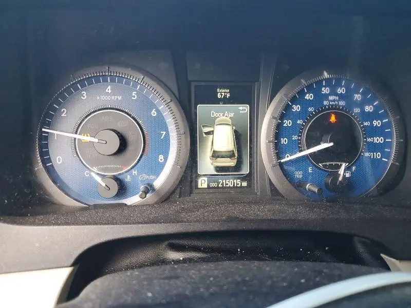 2017 TOYOTA SIENNA XLE 8-PASSENGER  