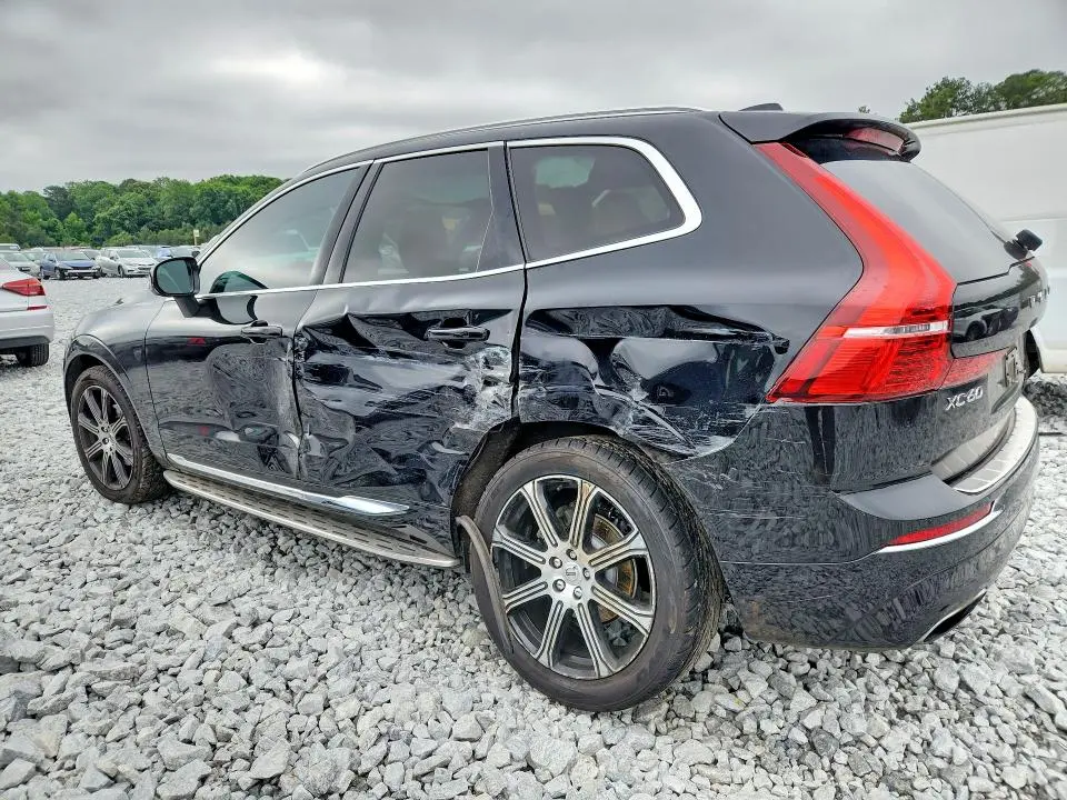 2021 VOLVO XC60 T5 INSCRIPTION  