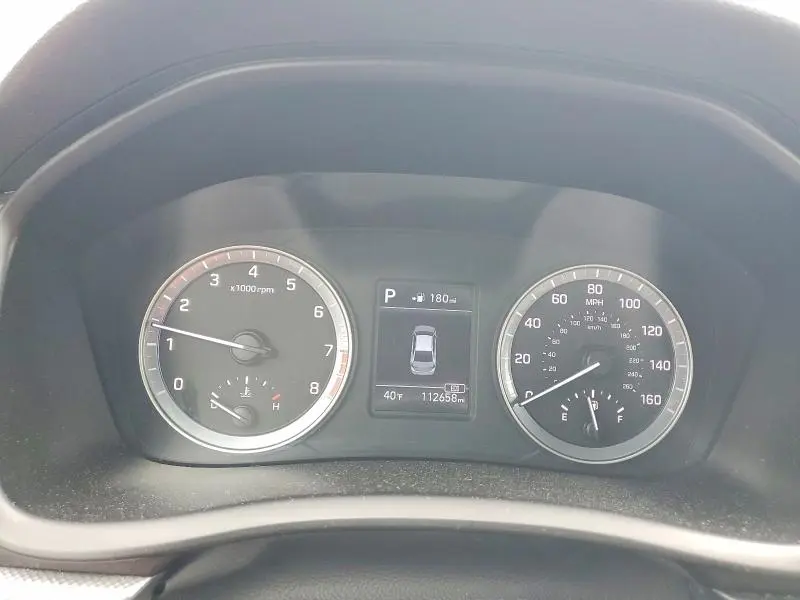 2018 HYUNDAI SONATA SE  